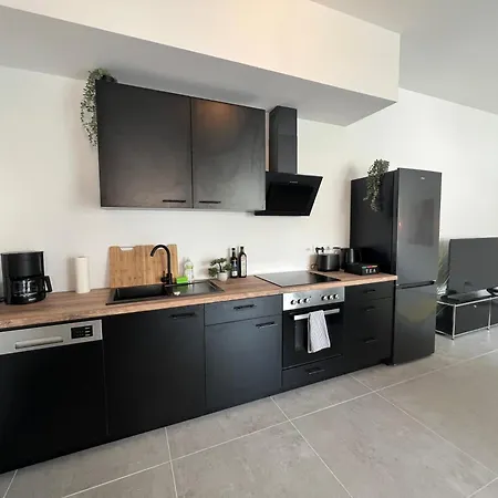 Design Am Rhein I Zentral I 2br I Aufzug I Dachterrasse I Parken I Helloyou X Bright * بينجين ام راين