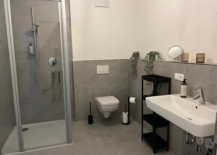 Design Am Rhein I Zentral I 2br I Aufzug I Dachterrasse I Parken I Helloyou X Bright Collection 빈겐암라인